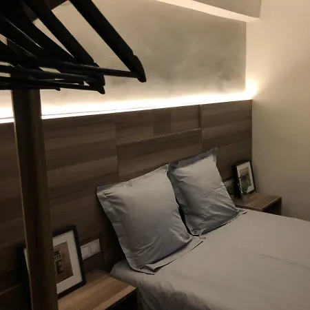 Ronda By Lixloft En El Centro Historico Y Cerca De La Plaza Mayor Apartment