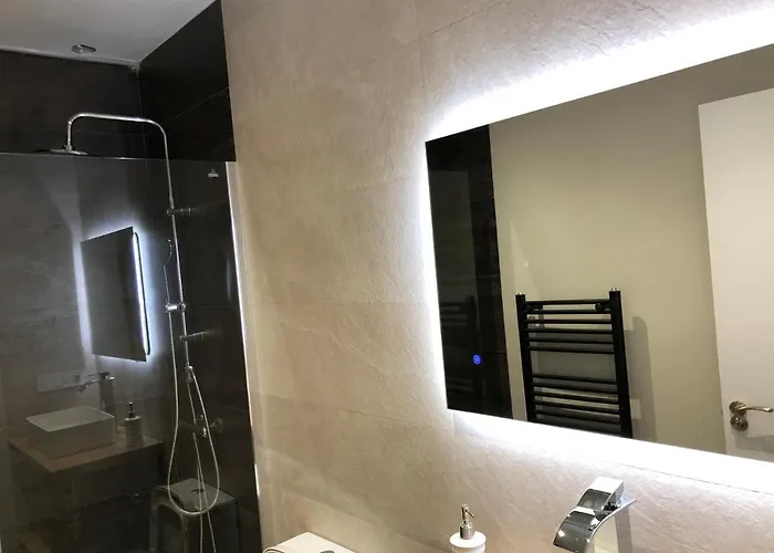 Ronda By Lixloft En El Centro Historico Y Cerca De La Plaza Mayor *